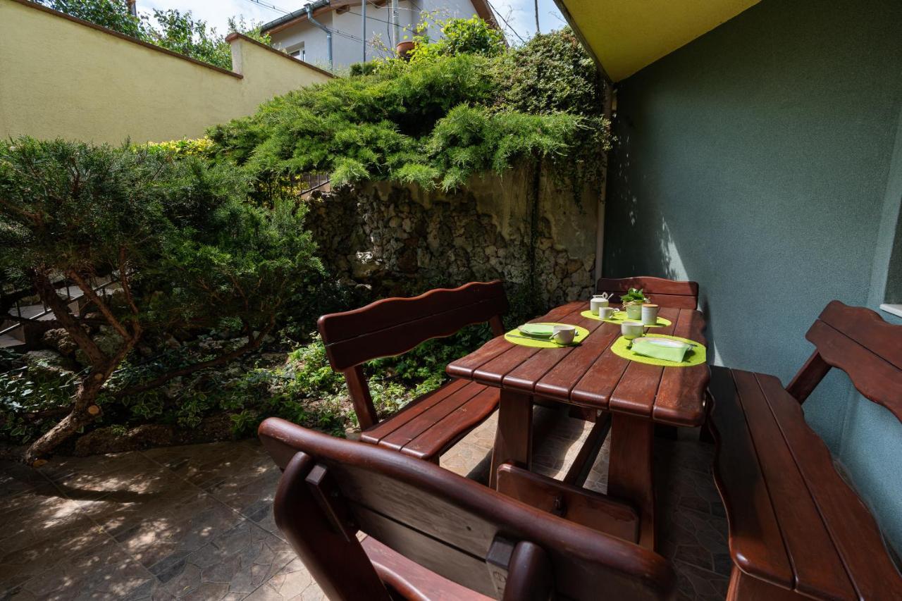 Вила Костадинов Varna Exterior foto